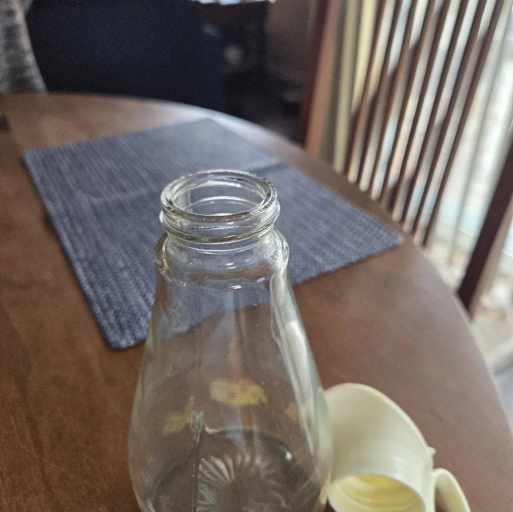 70s Log Cabin Gold Eagle Syrup Pitcher❤️🤍💙